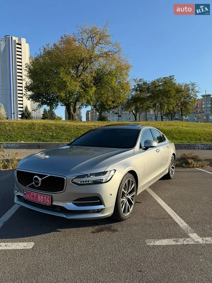 Volvo S90, 2016