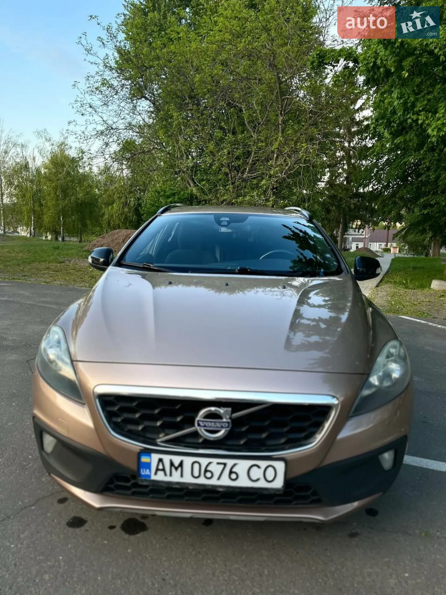Volvo V40, 2014