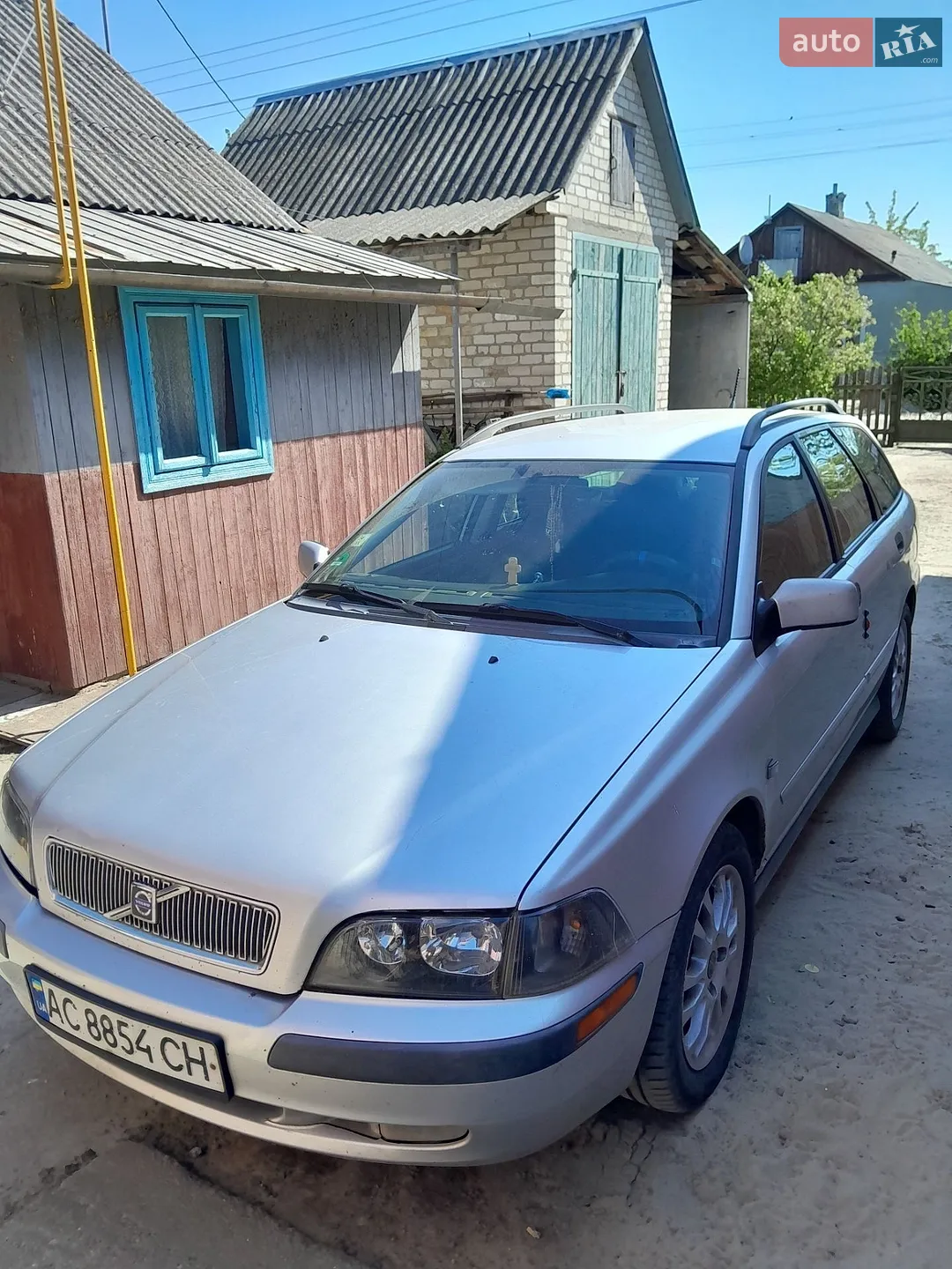 Volvo V40, 2003