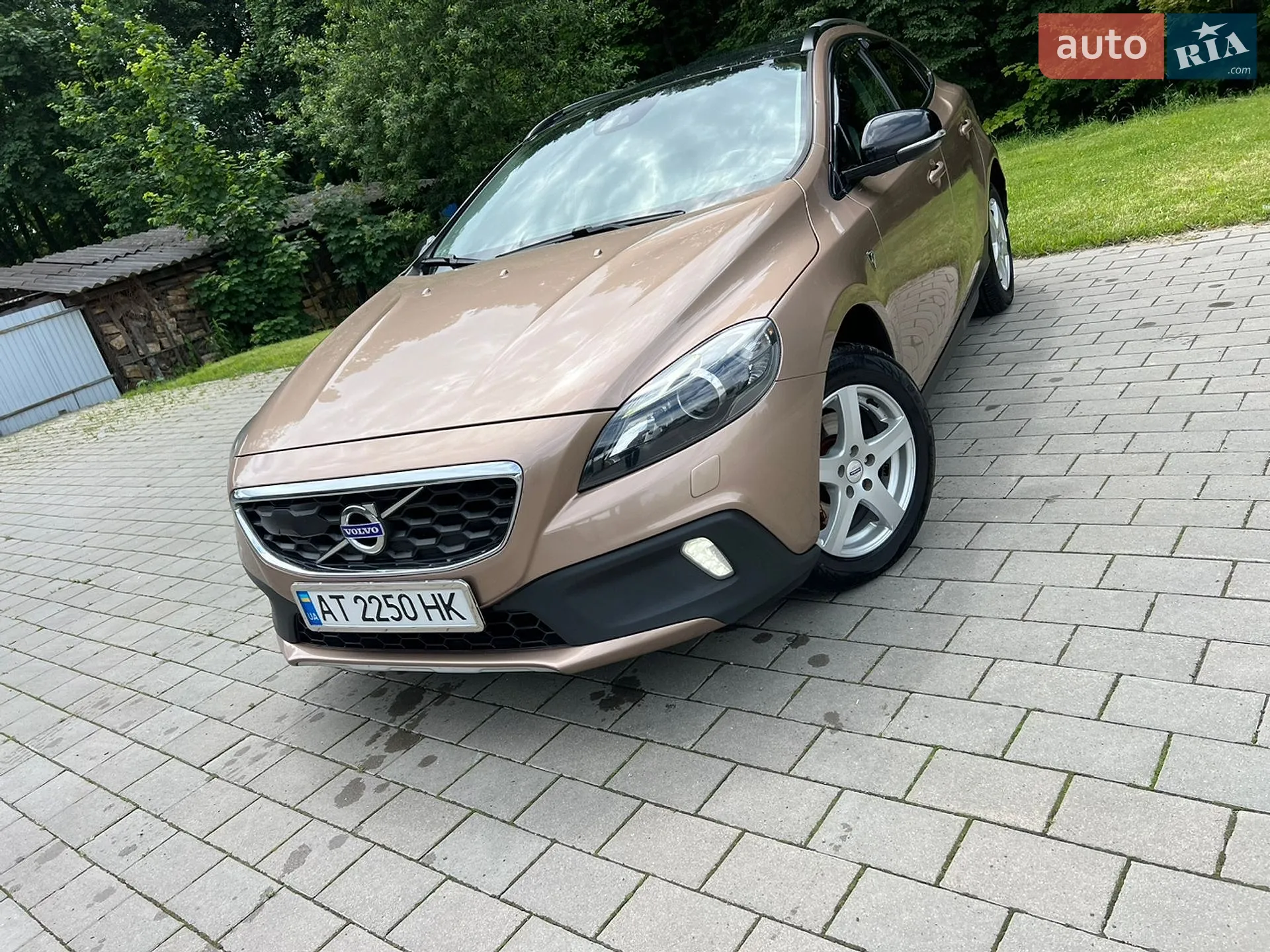 Volvo V40, 2013