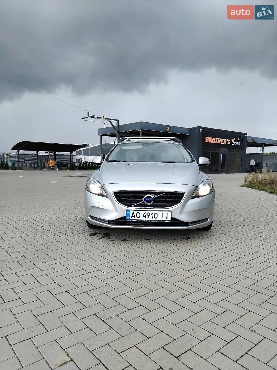 Volvo V40, 2012