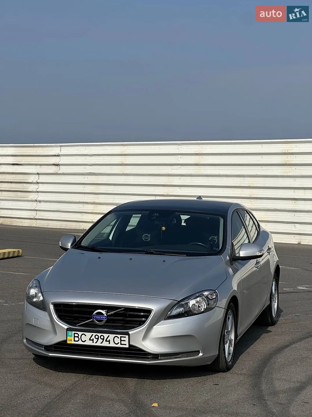 Volvo V40, 2014