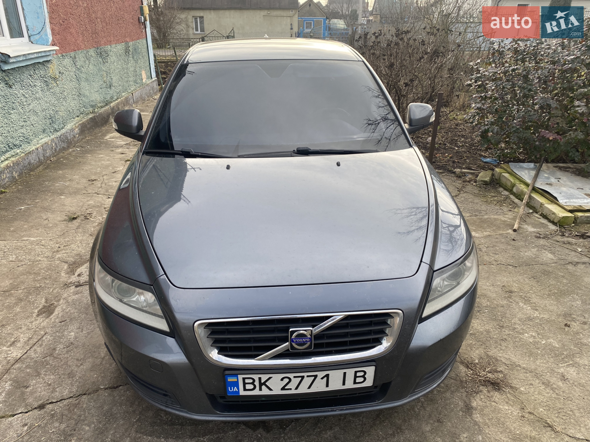 Volvo V50 2010 — 1