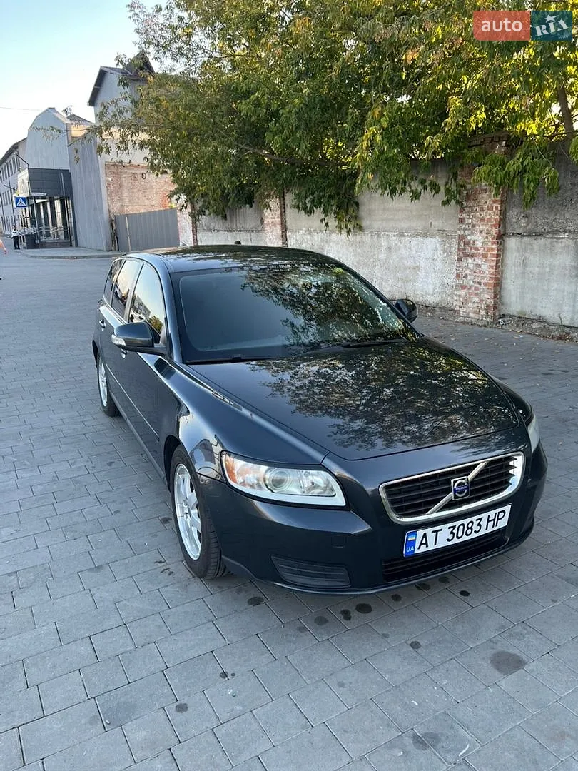 Volvo V50, 2009