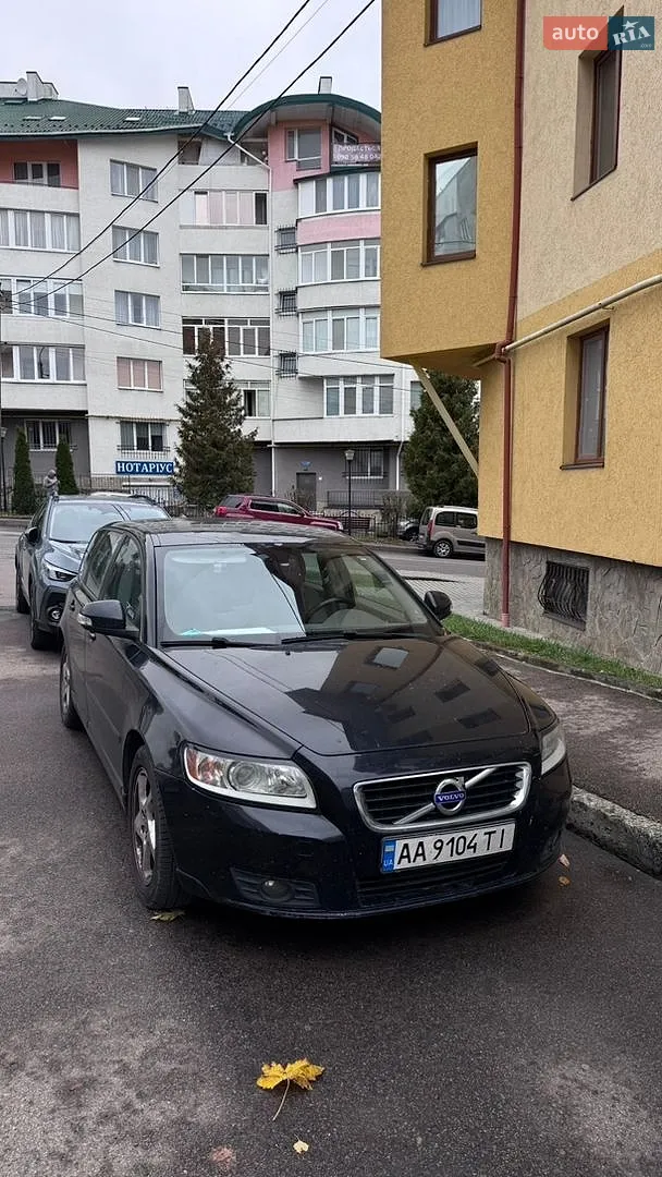 Volvo V50, 2011