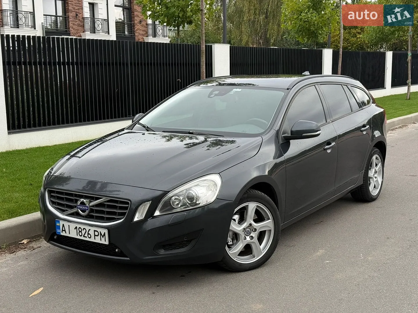 Volvo V60, 2011
