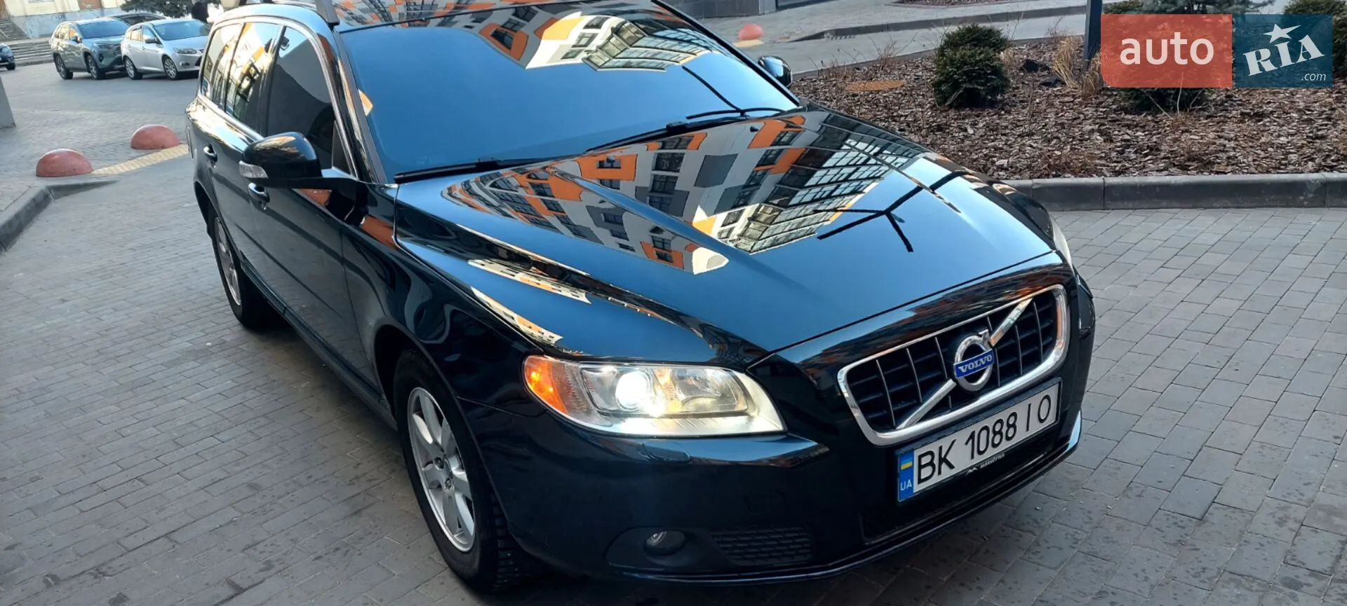 Volvo V70, 2011