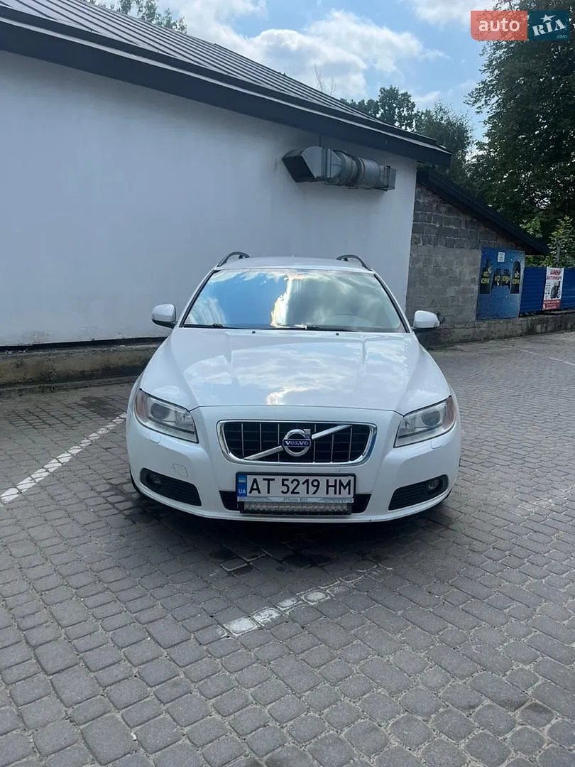 Volvo V70, 2010