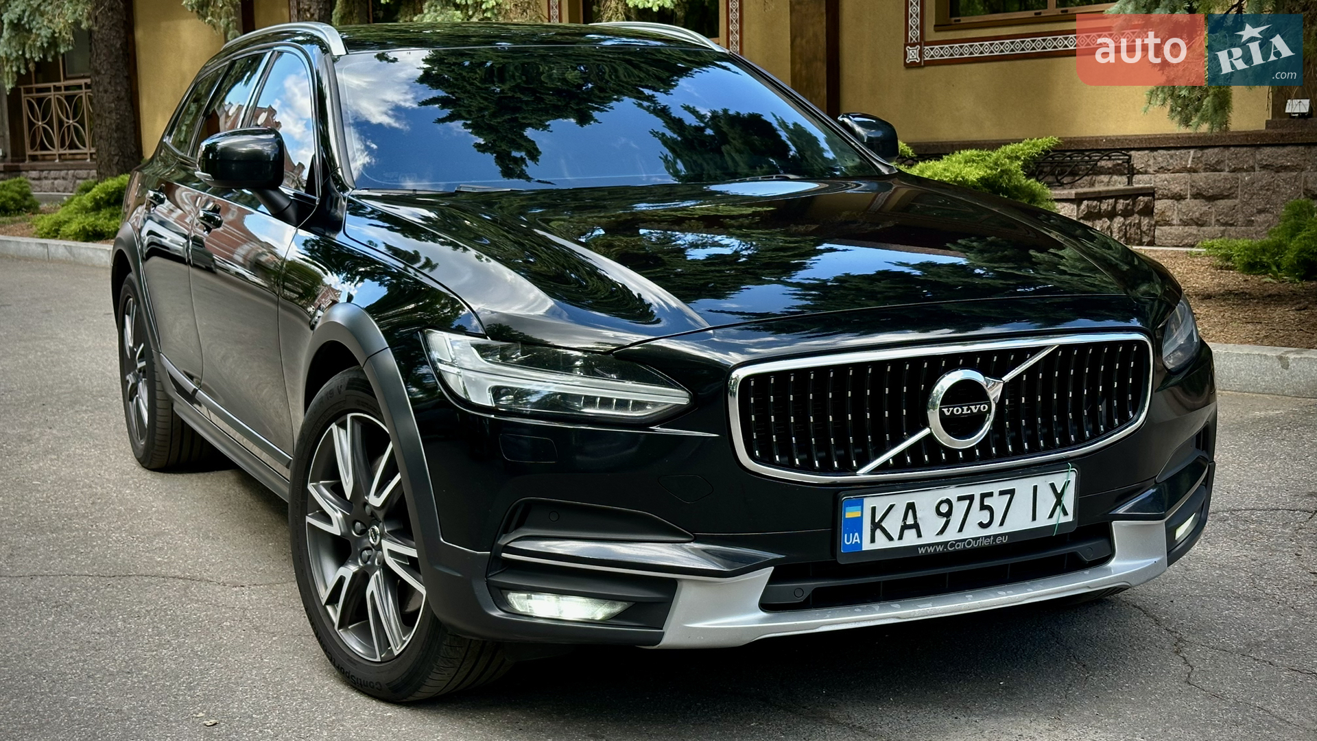 Volvo V90 Cross Country, 2018