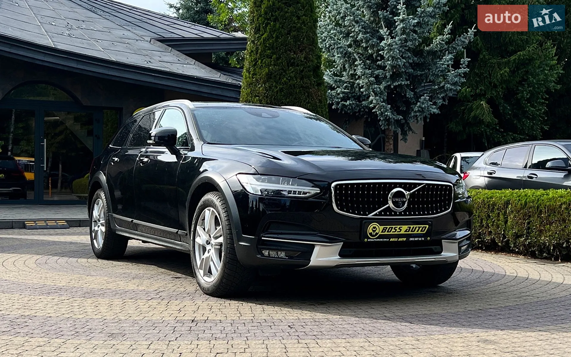 Volvo V90 Cross Country, 2020