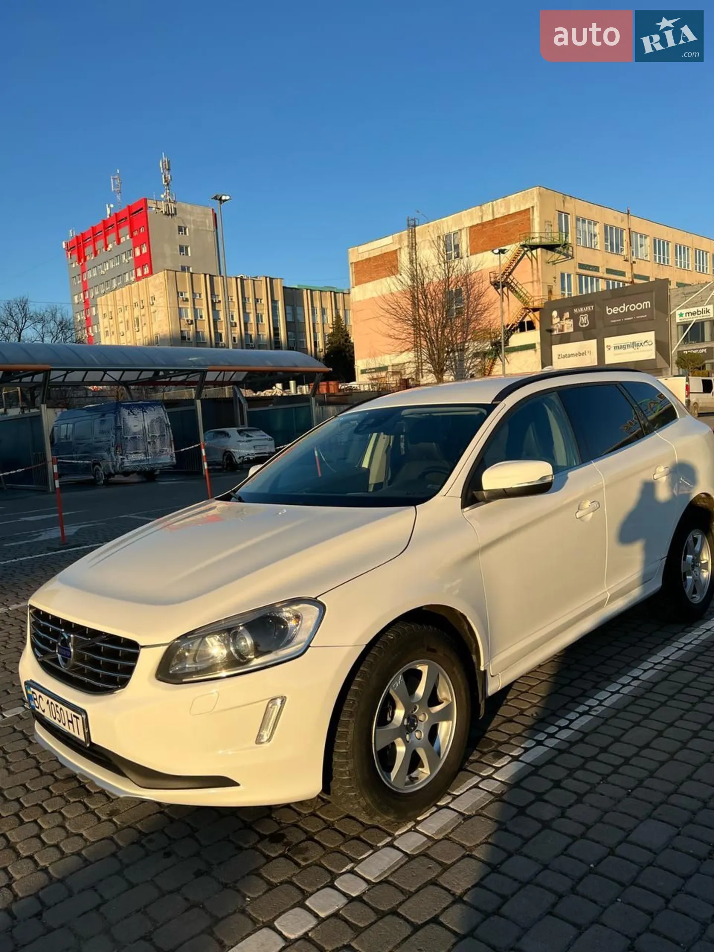 Volvo XC60, 2015