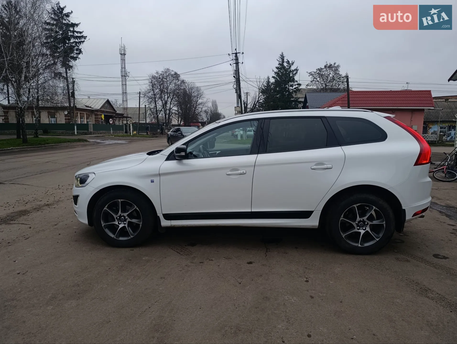 Volvo XC60, 2016