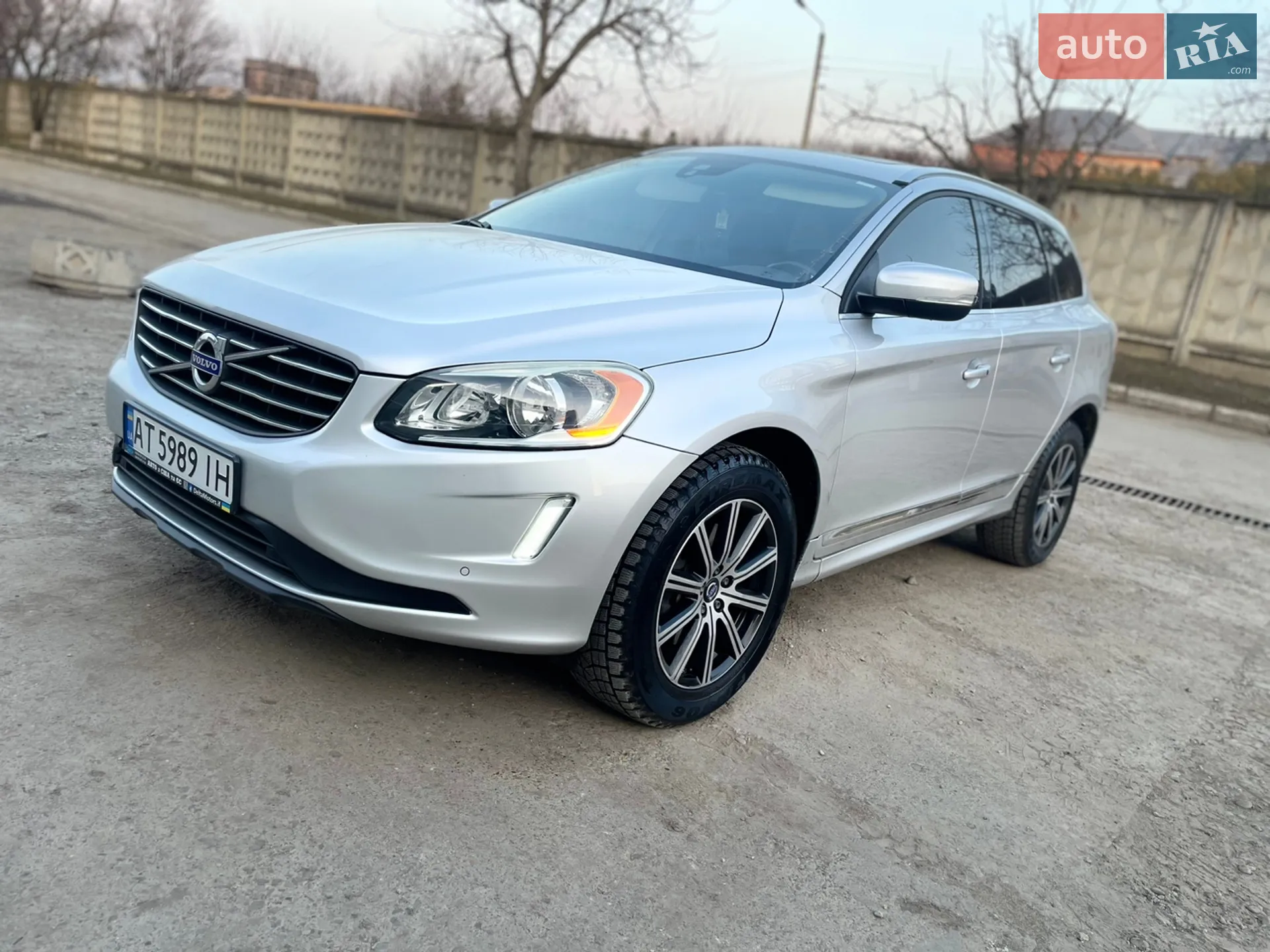 Volvo XC60, 2015