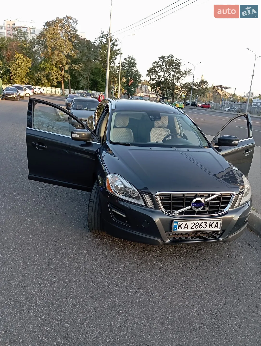 Volvo XC60, 2011