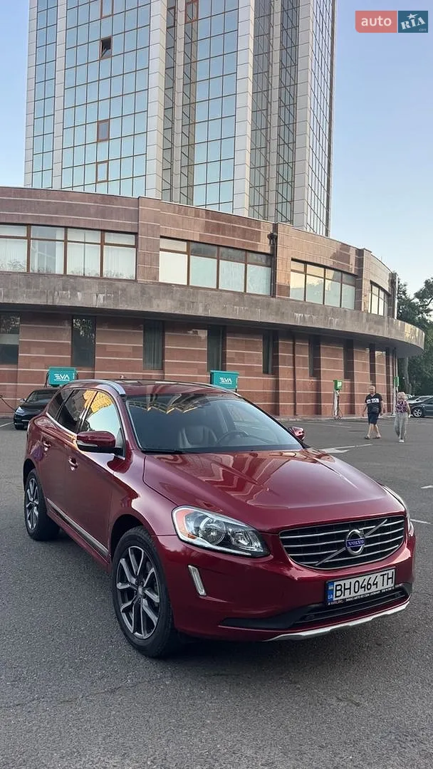 Volvo XC60, 2015