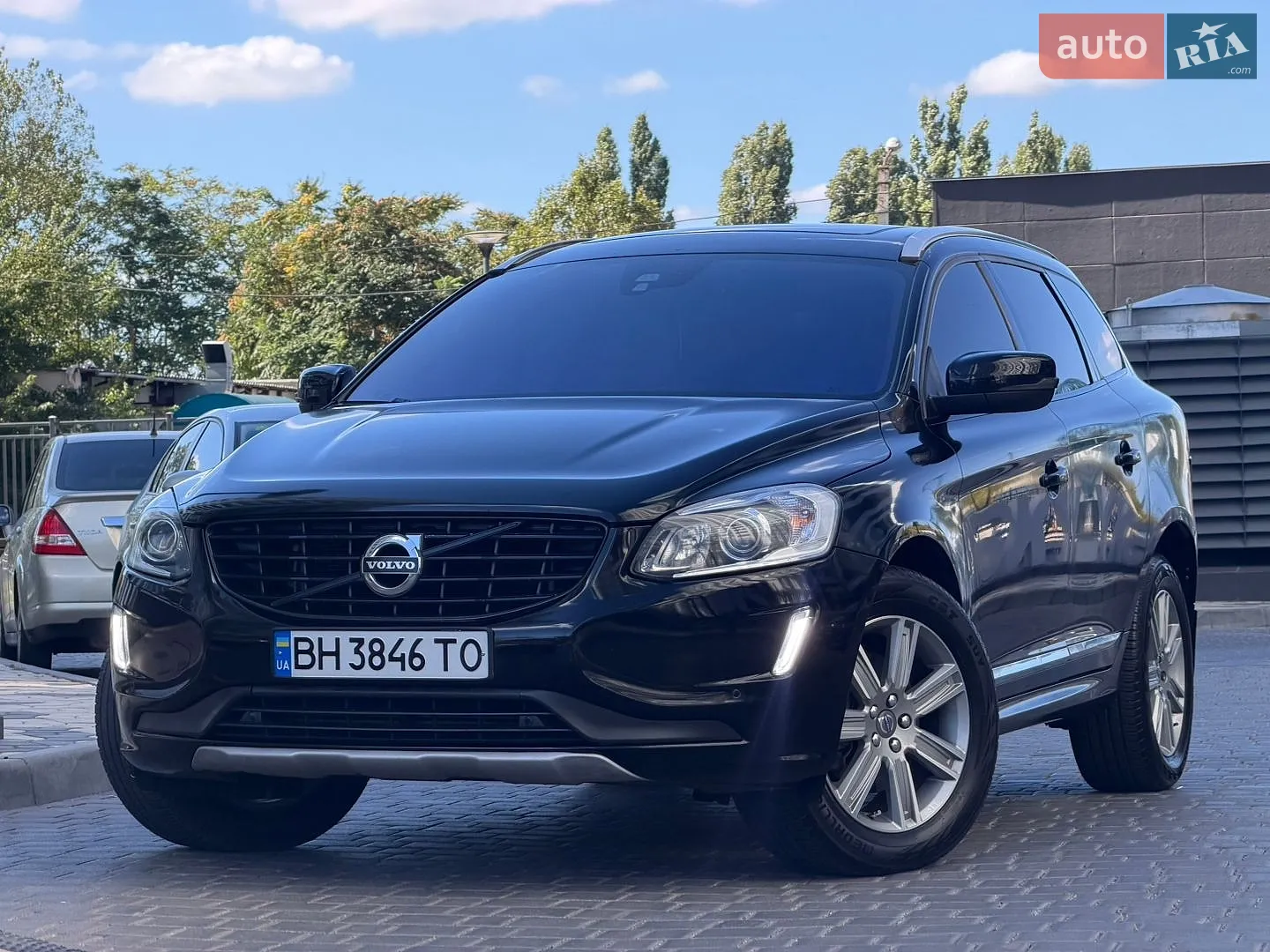 Volvo XC60, 2015