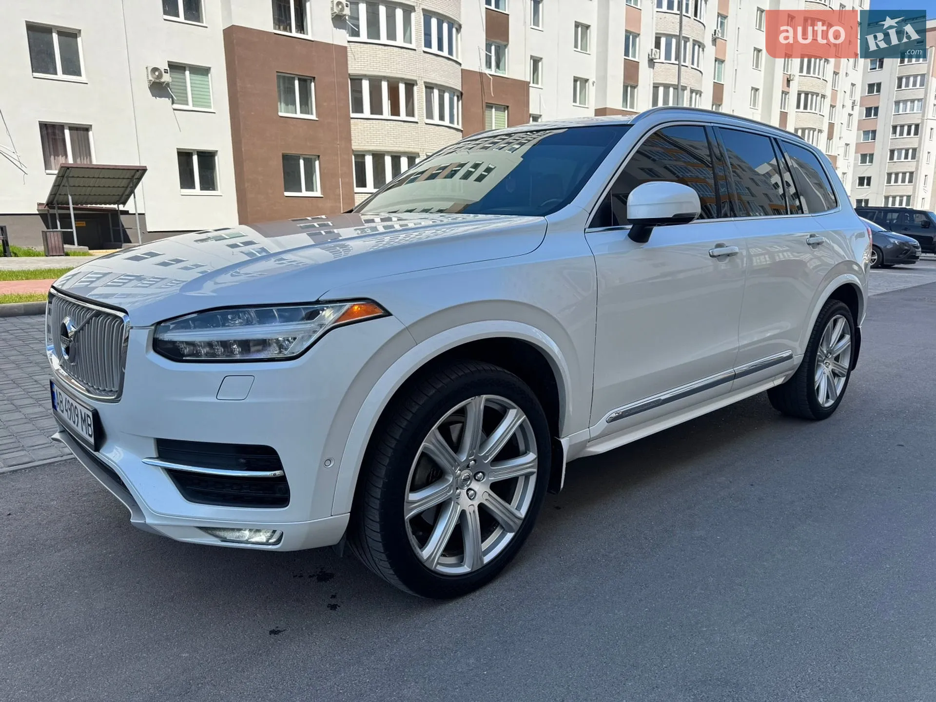 Volvo XC90, 2015