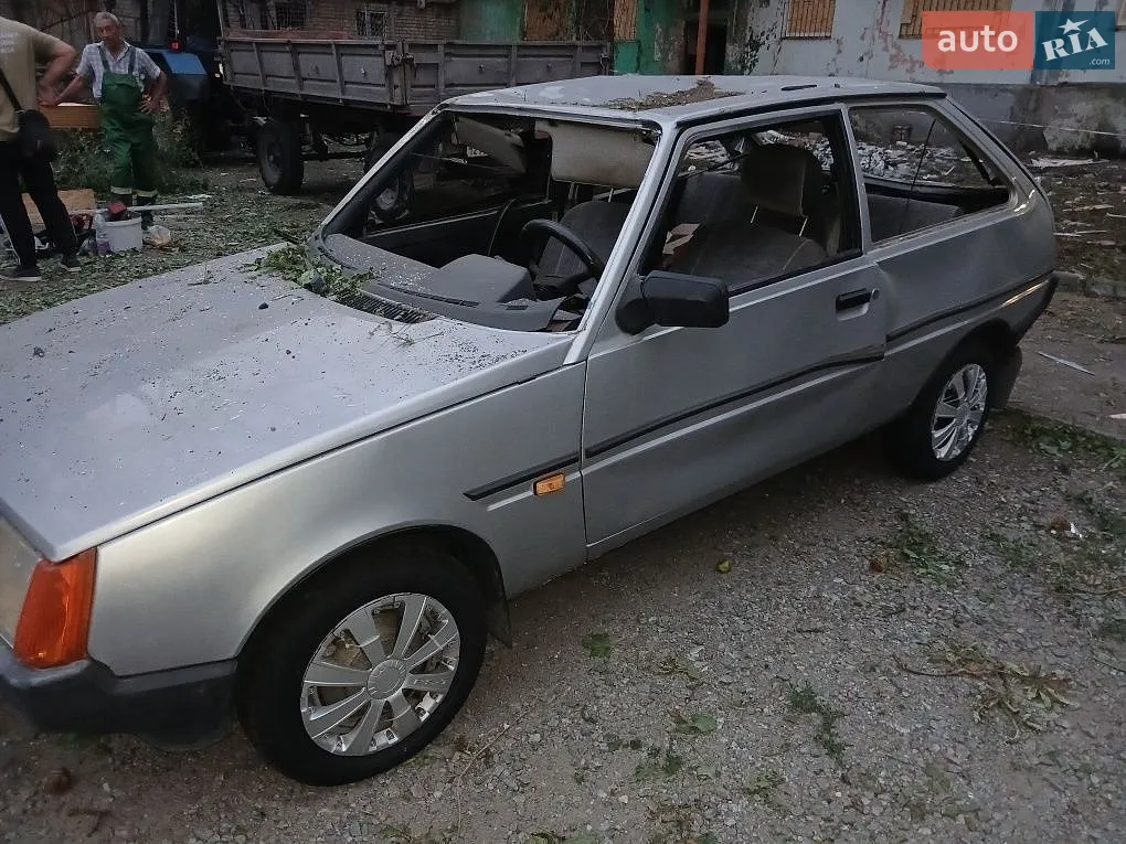 ЗАЗ 1102 Таврия-Нова, 1998