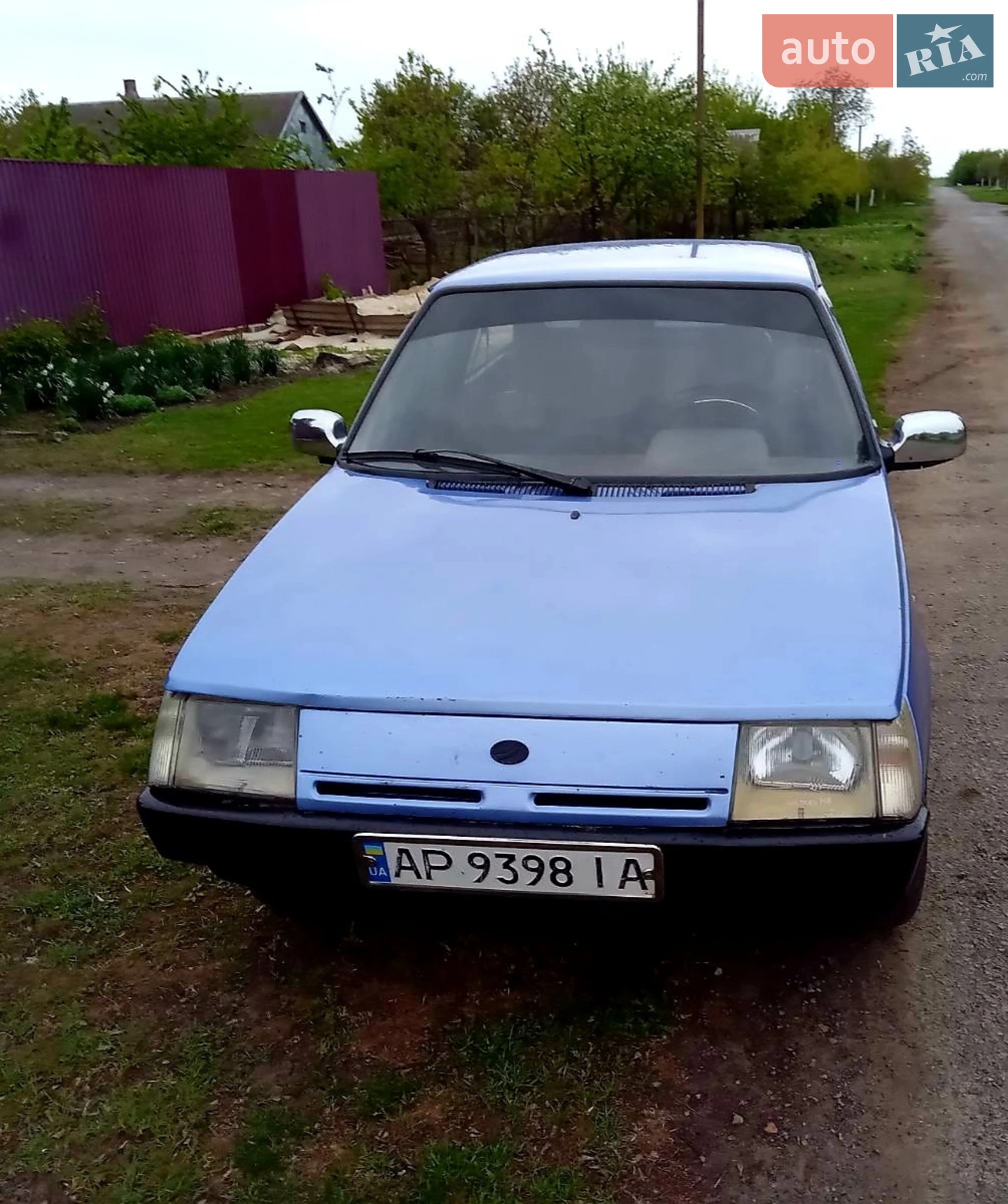 ЗАЗ 1102 Таврия, 2001