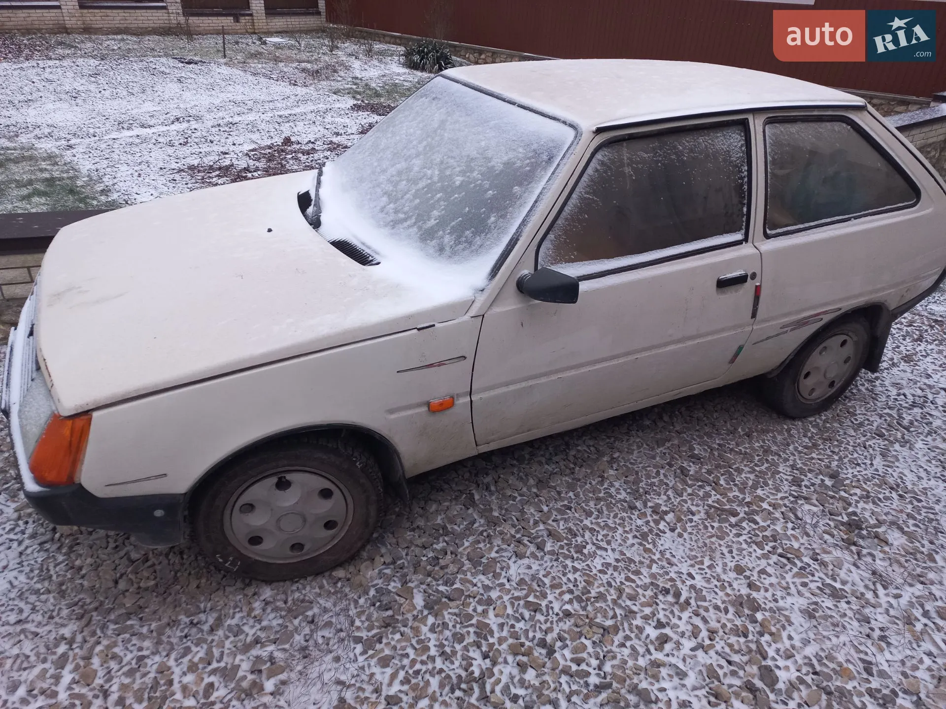 ЗАЗ 1102 Таврия, 1993