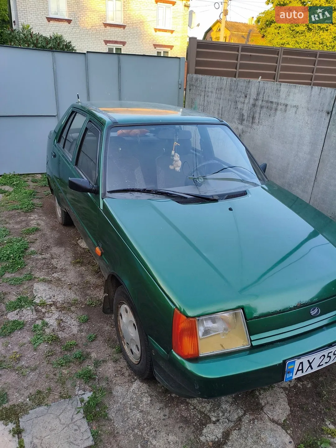 ЗАЗ 1103 Славута, 2002