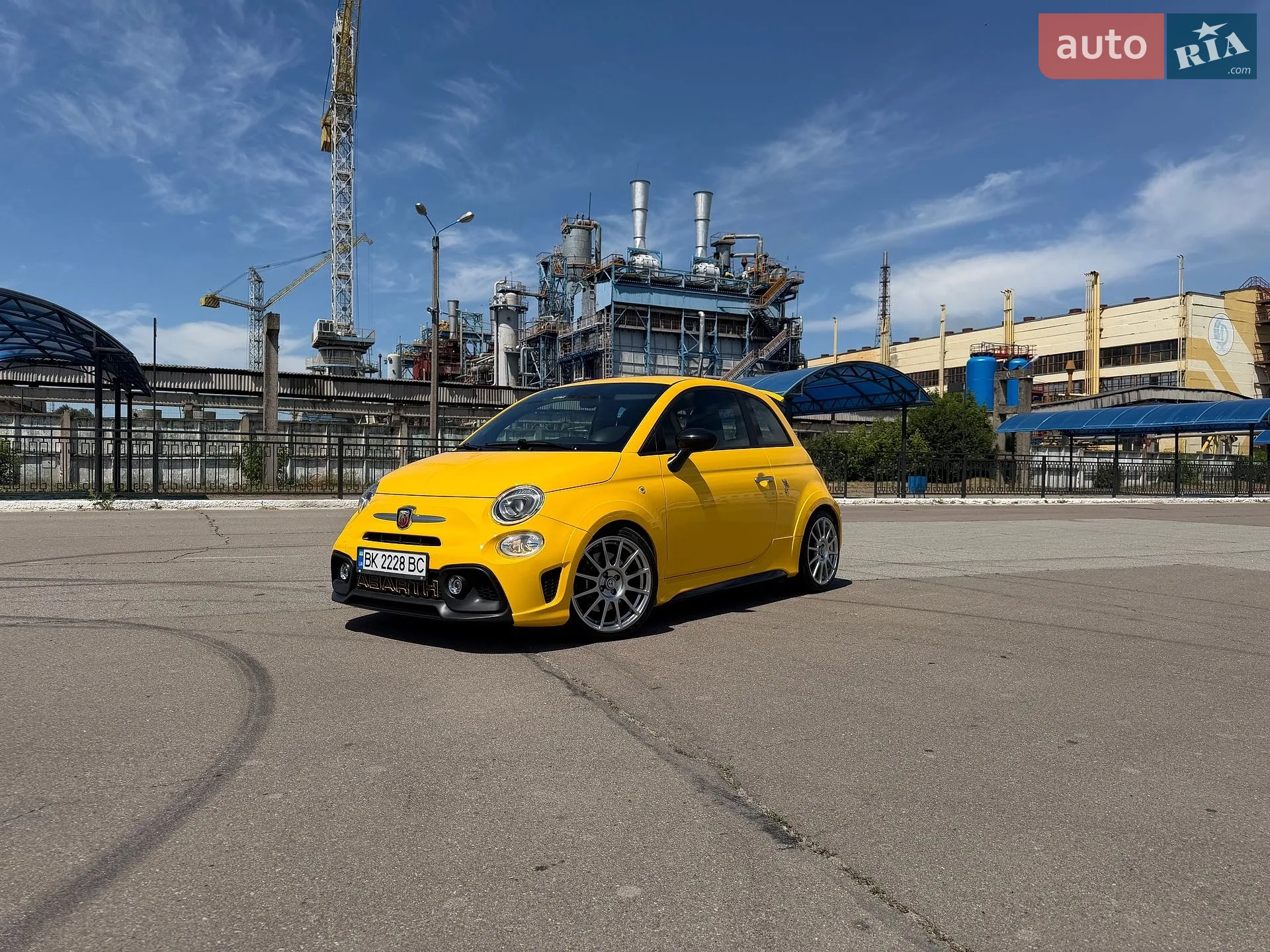 Abarth Fiat 500, 2020