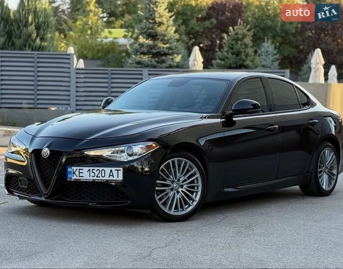 Alfa Romeo Giulia, 2017