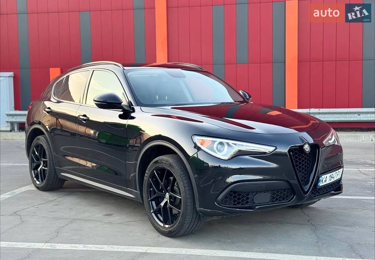 Alfa Romeo Stelvio, 2018