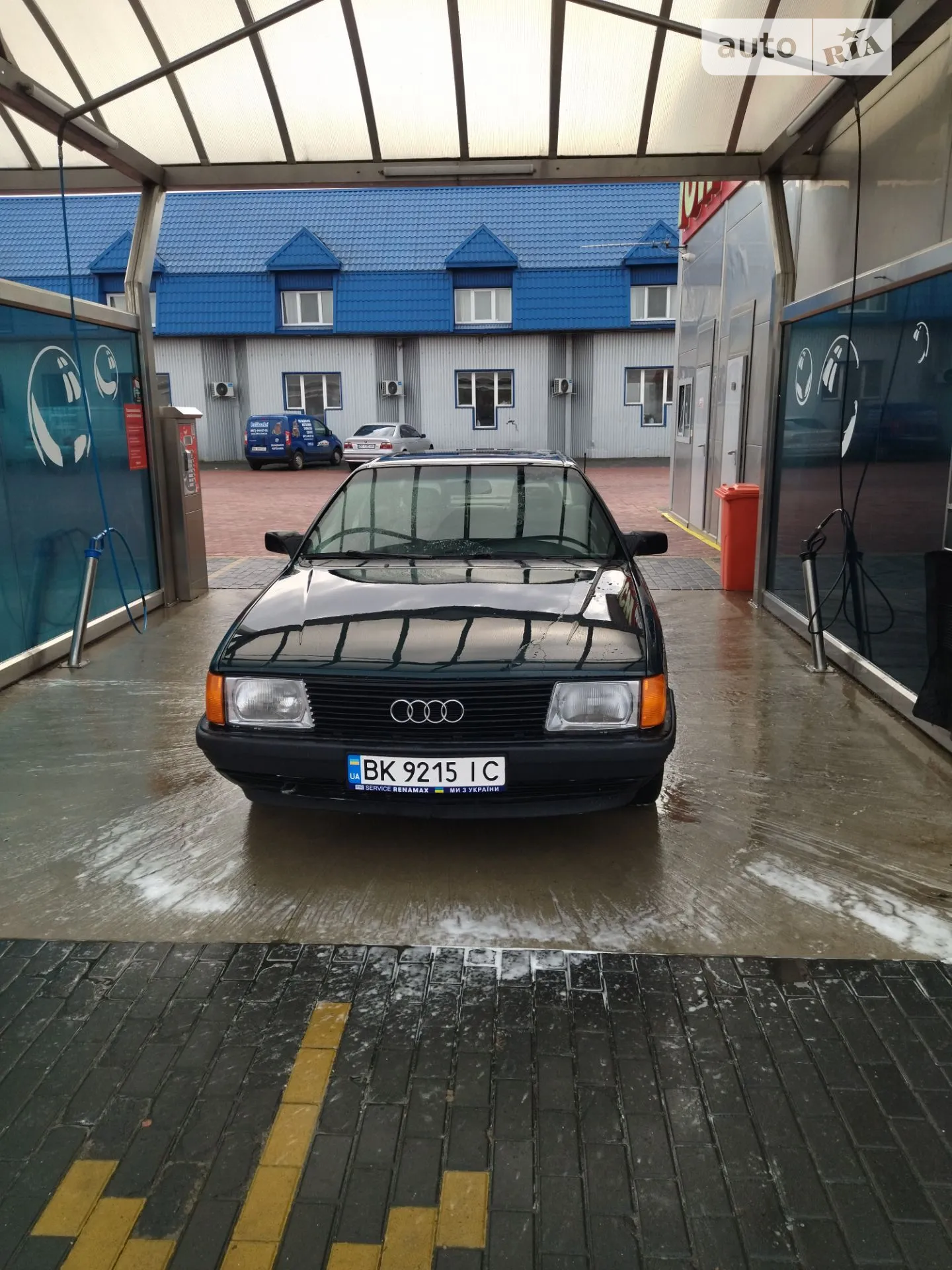 Audi 100, 1988