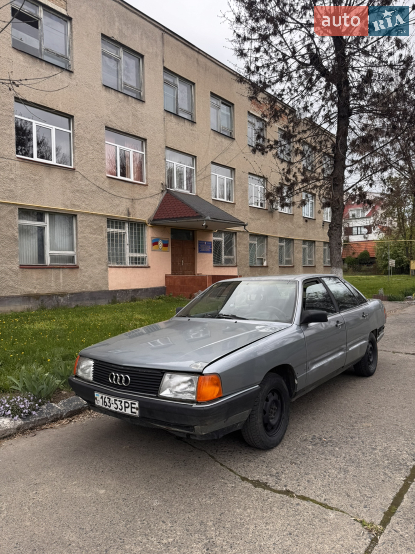 Audi 100, 1986