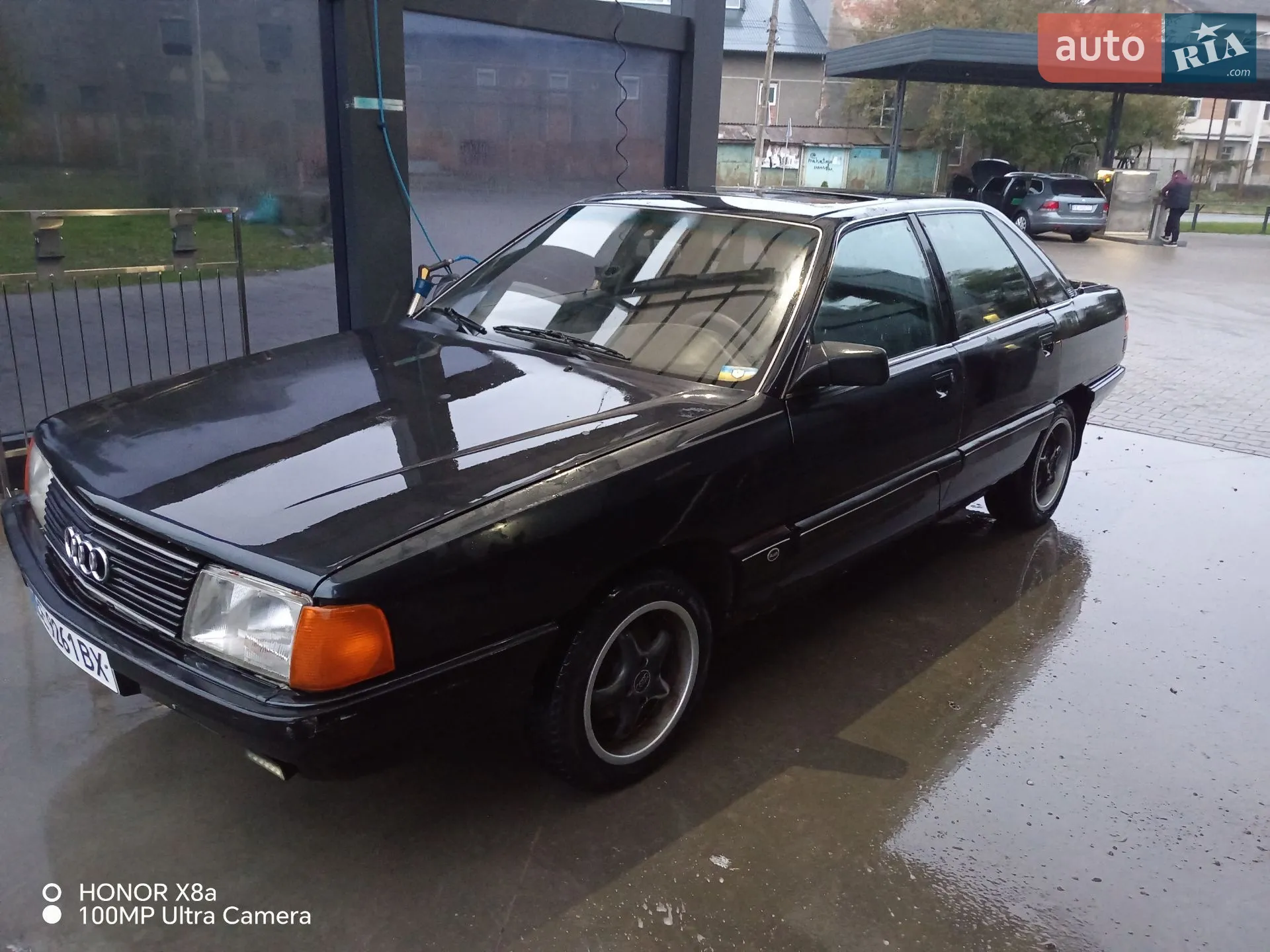 Audi 100, 1986