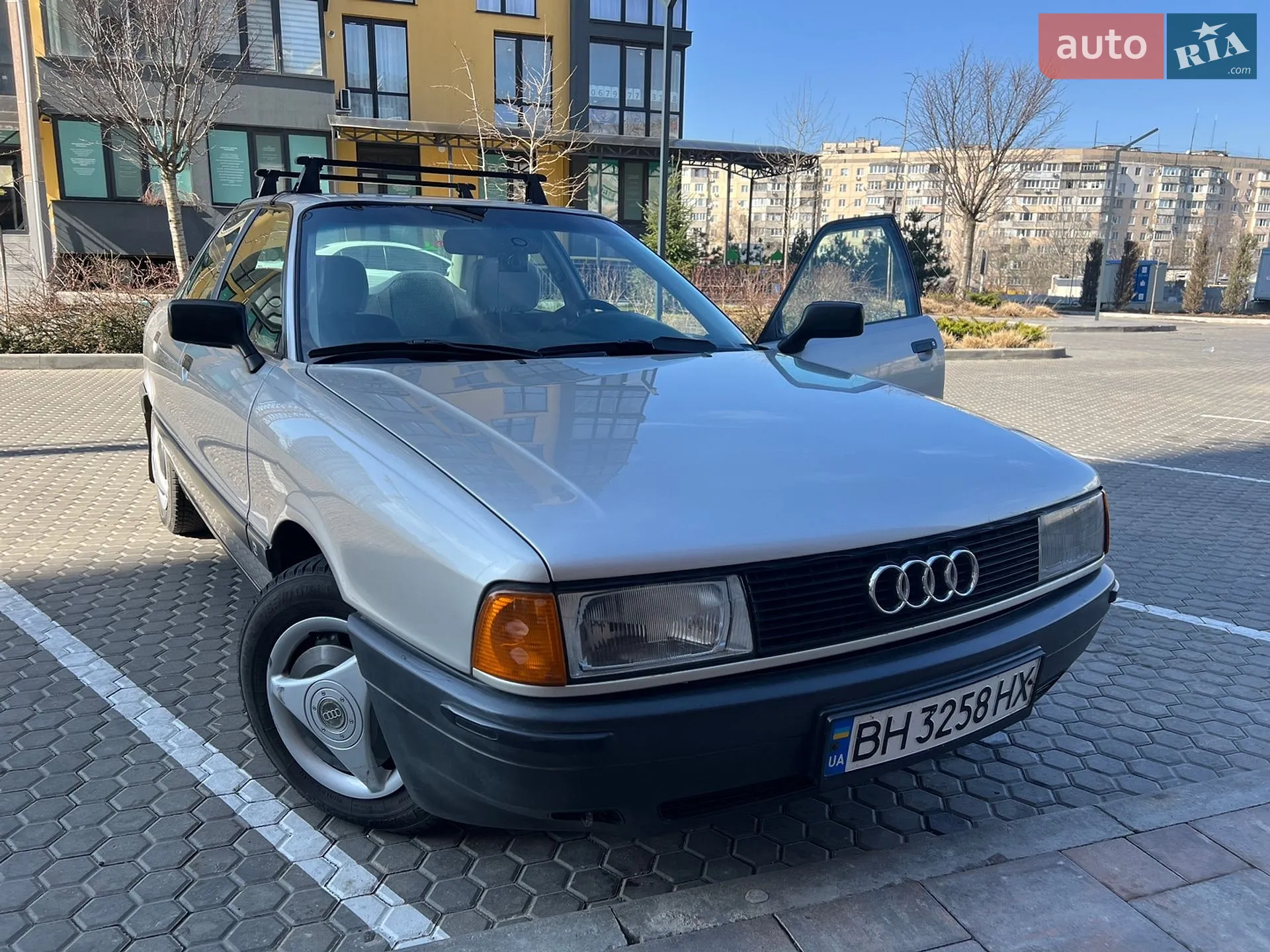 Audi 80, 1988
