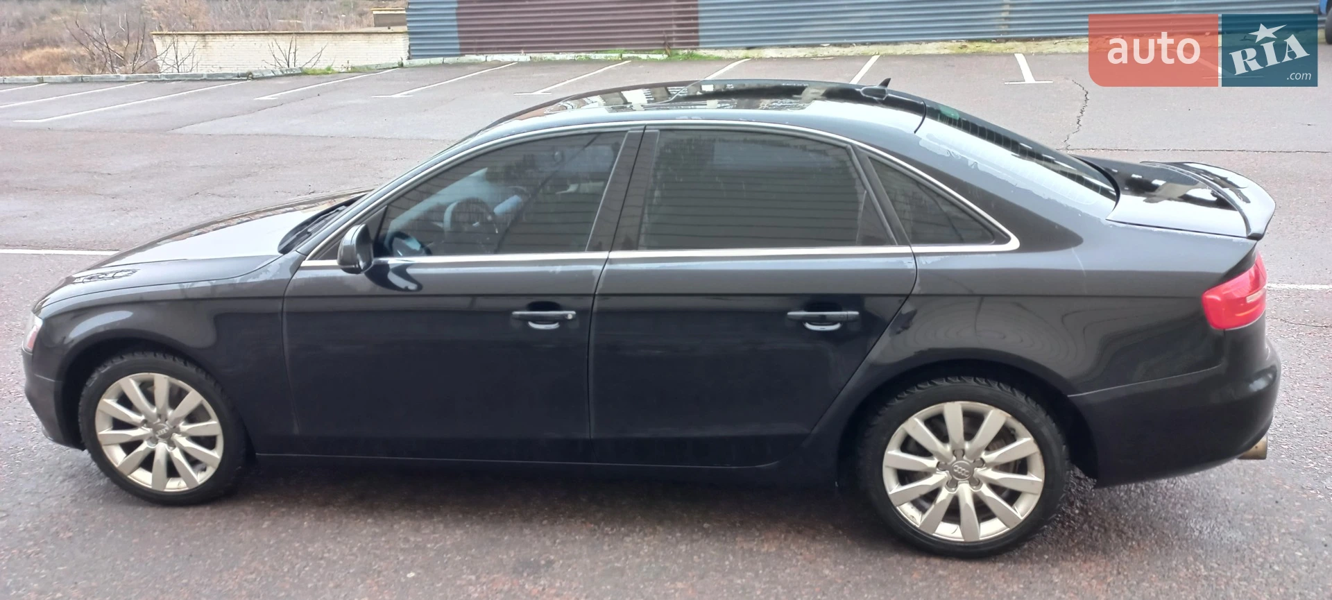 Audi A4, 2012