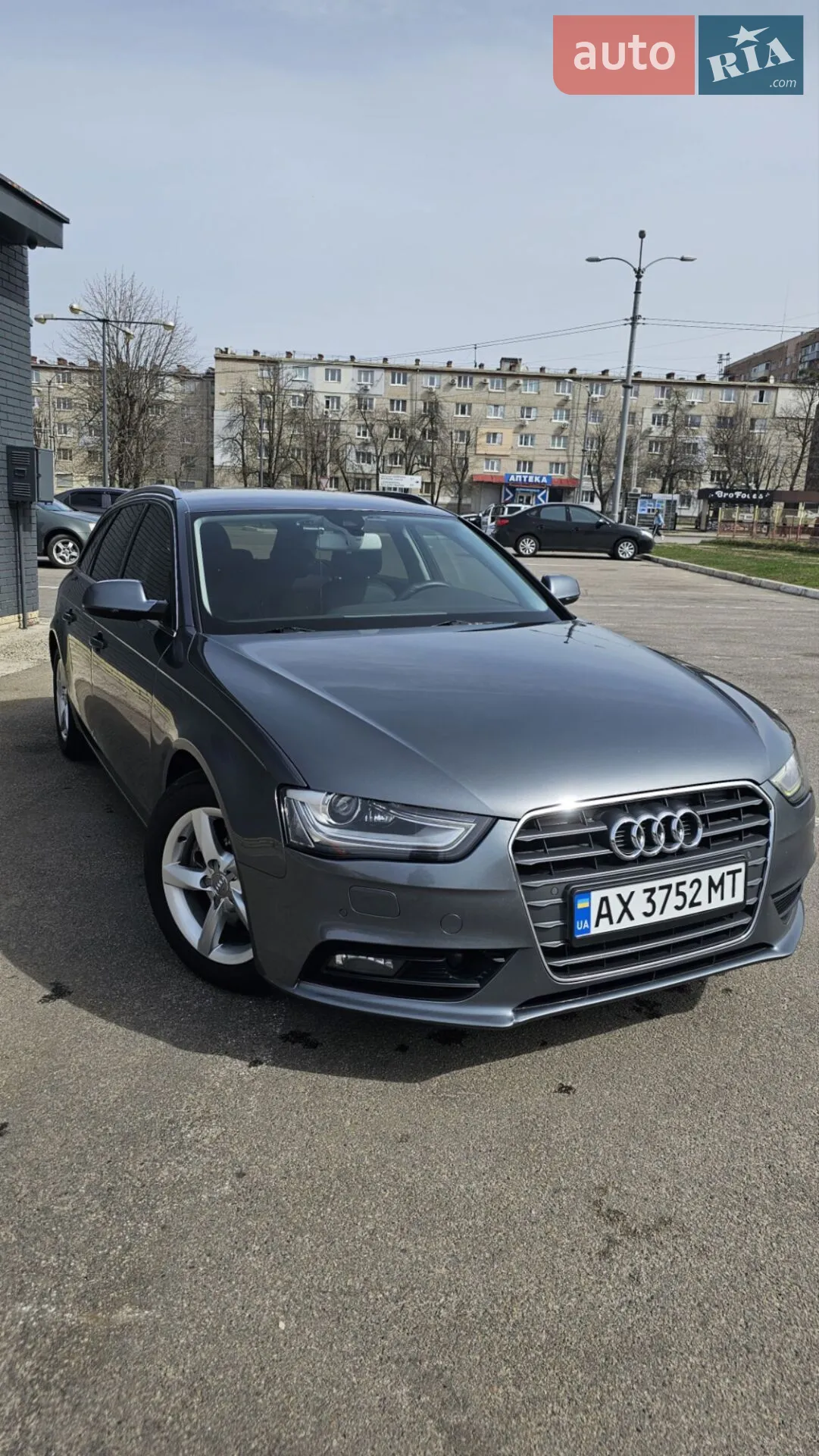 Audi A4, 2014