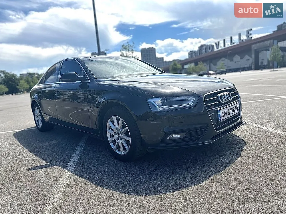 Audi A4, 2014