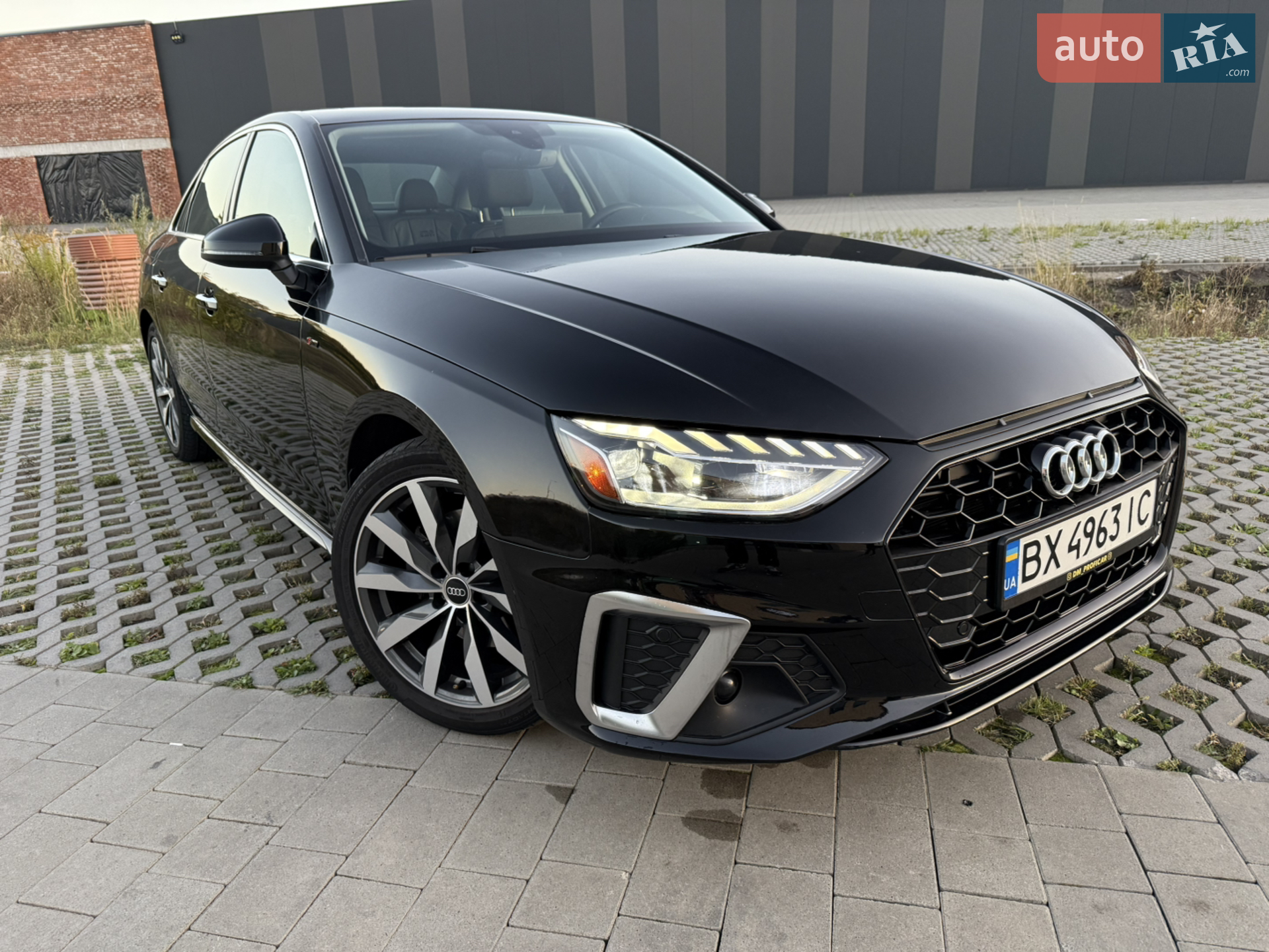Audi A4, 2023