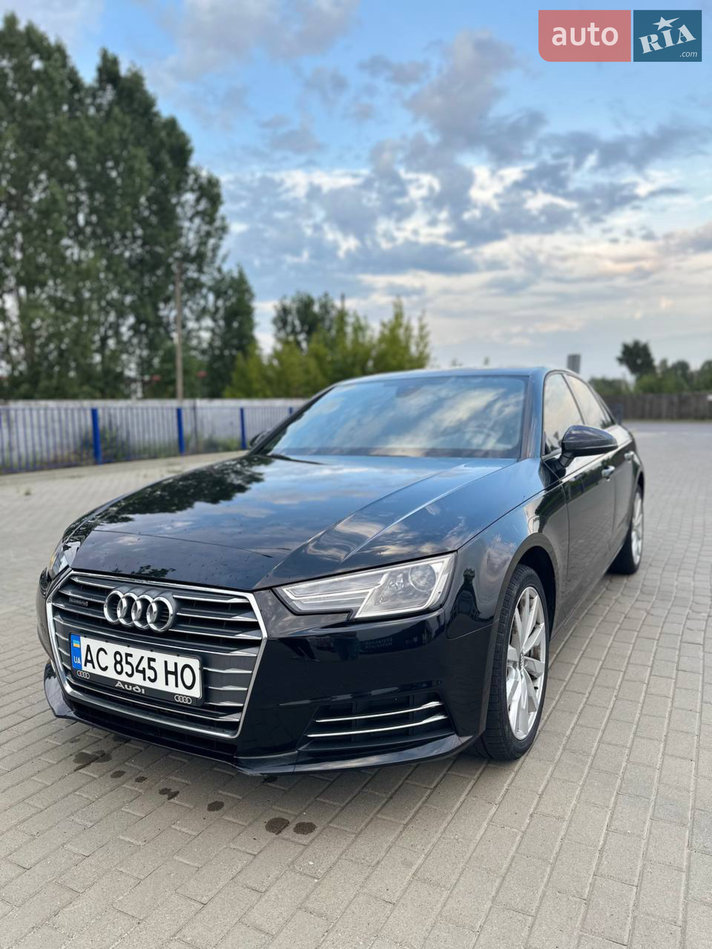 Audi A4, 2016