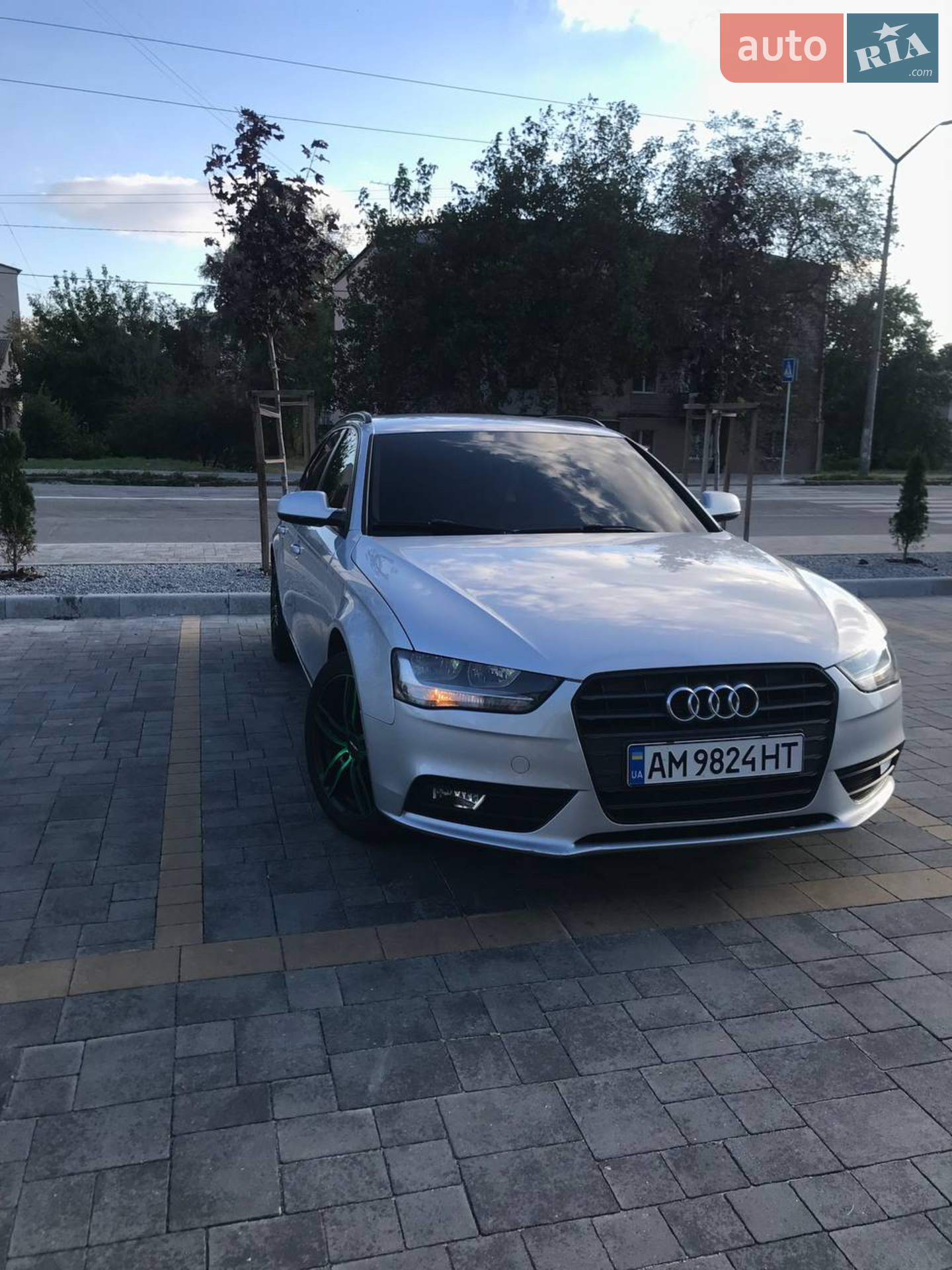 Audi A4, 2012