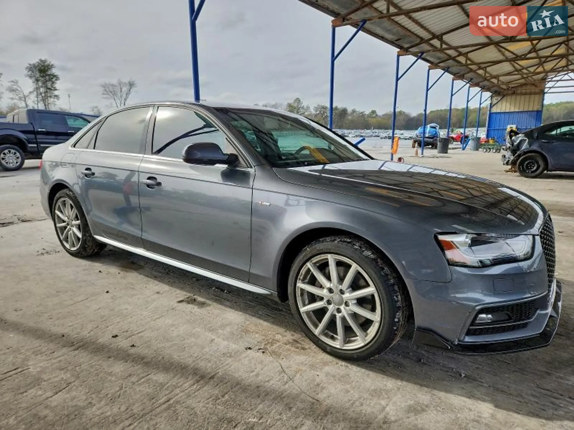 Audi A4, 2015