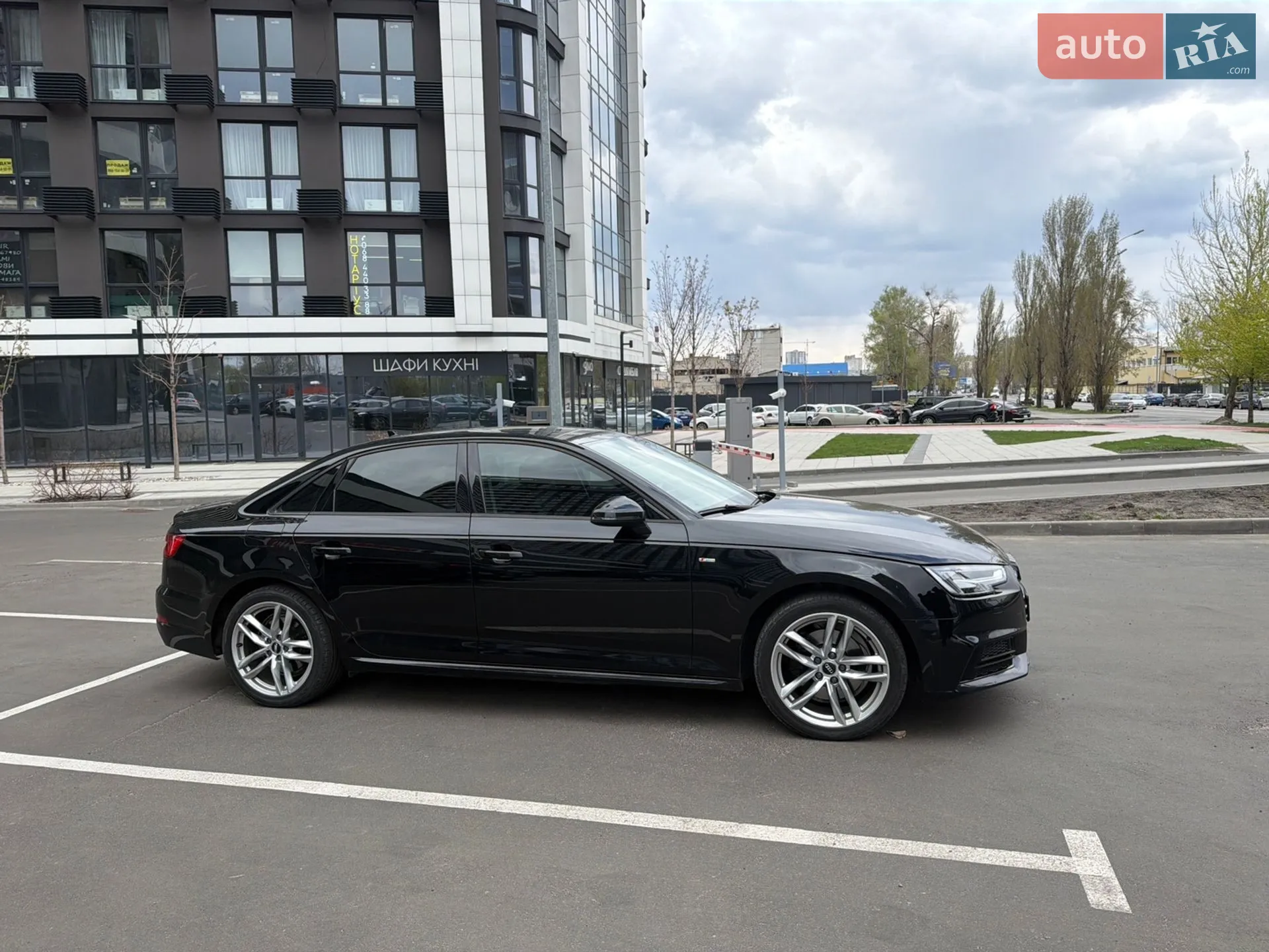 Audi A4, 2016