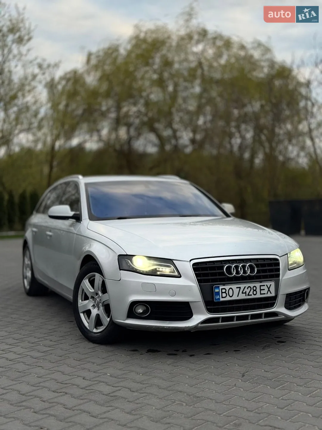 Audi A4, 2011