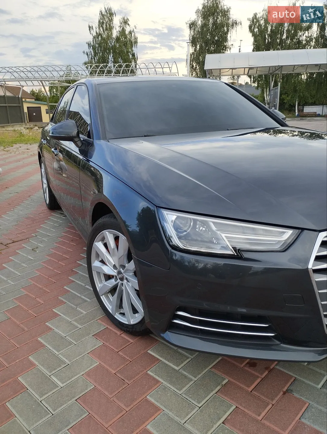 Audi A4, 2015