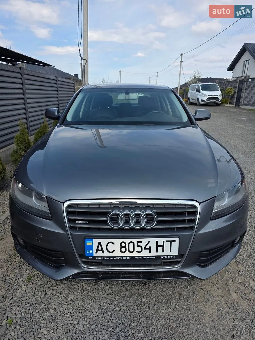 Audi A4, 2011