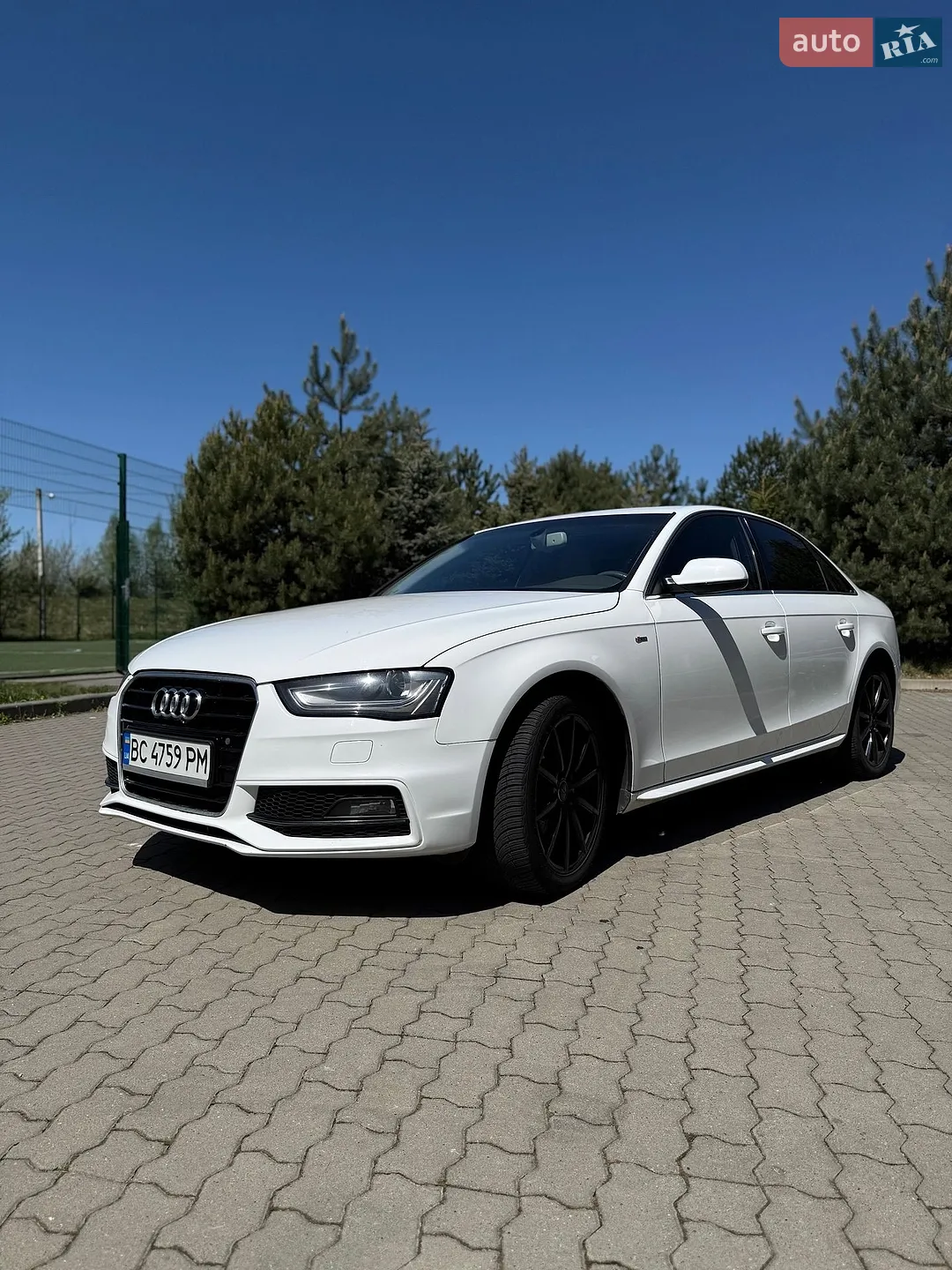 Audi A4, 2015