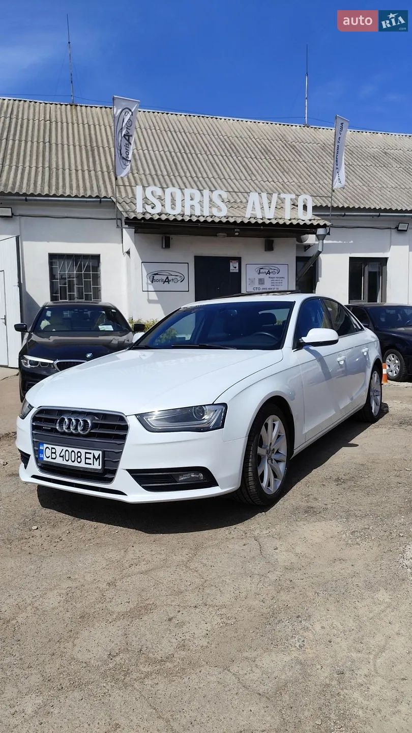 Audi A4, 2012