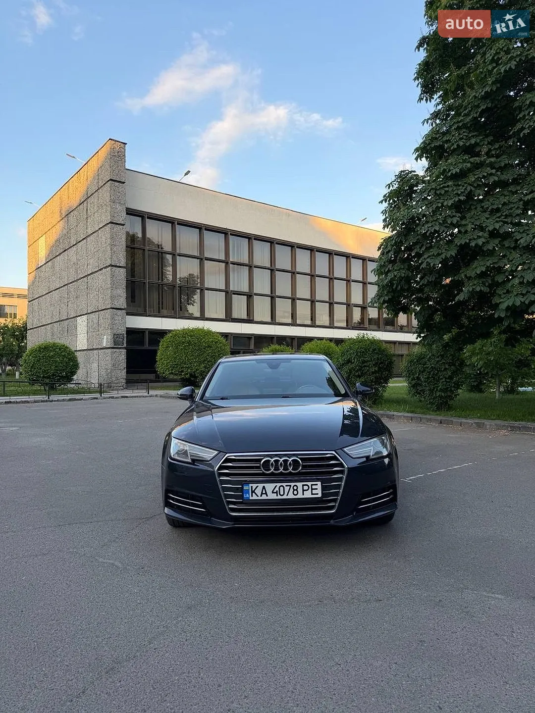 Audi A4, 2016