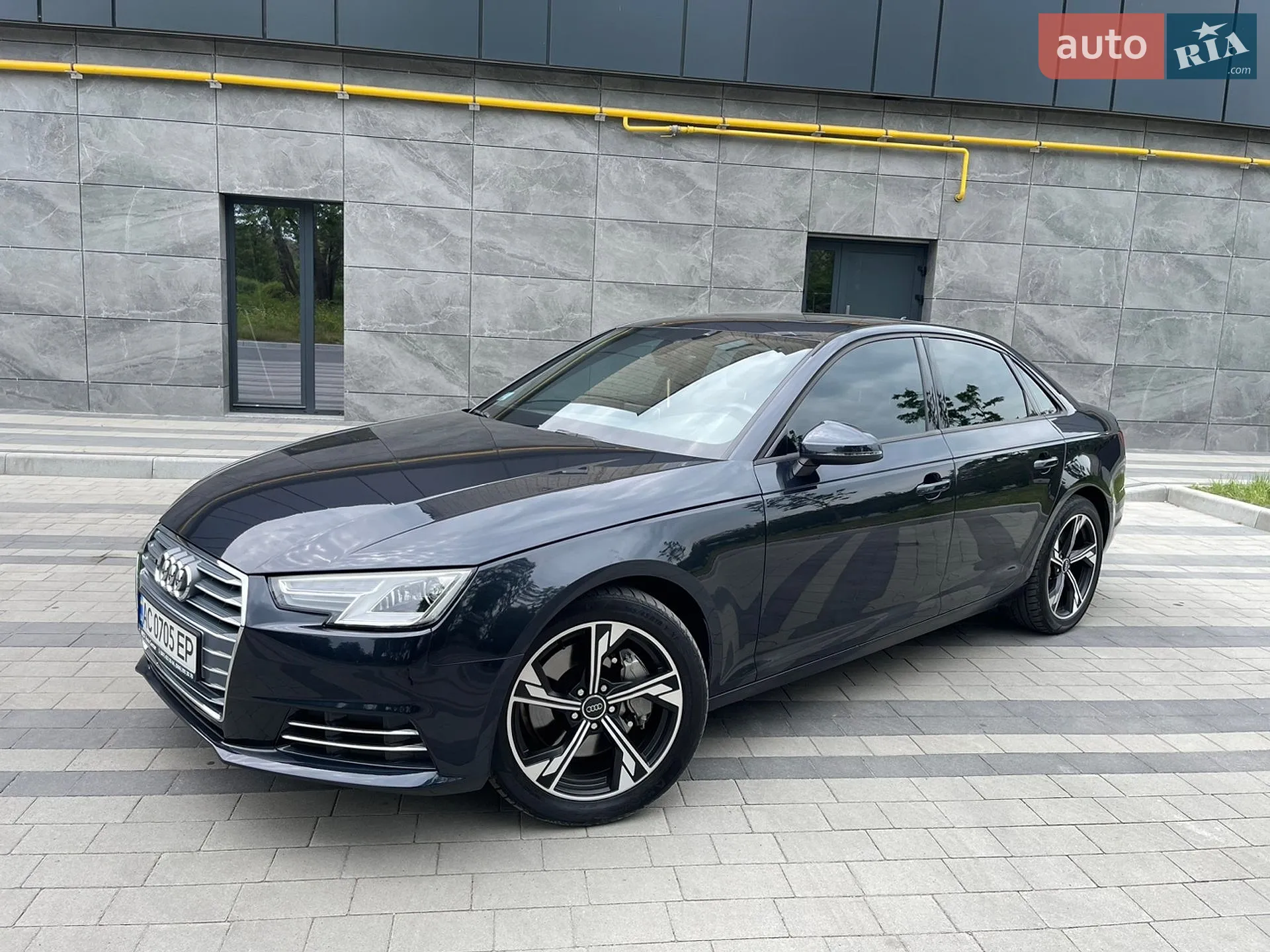 Audi A4, 2016