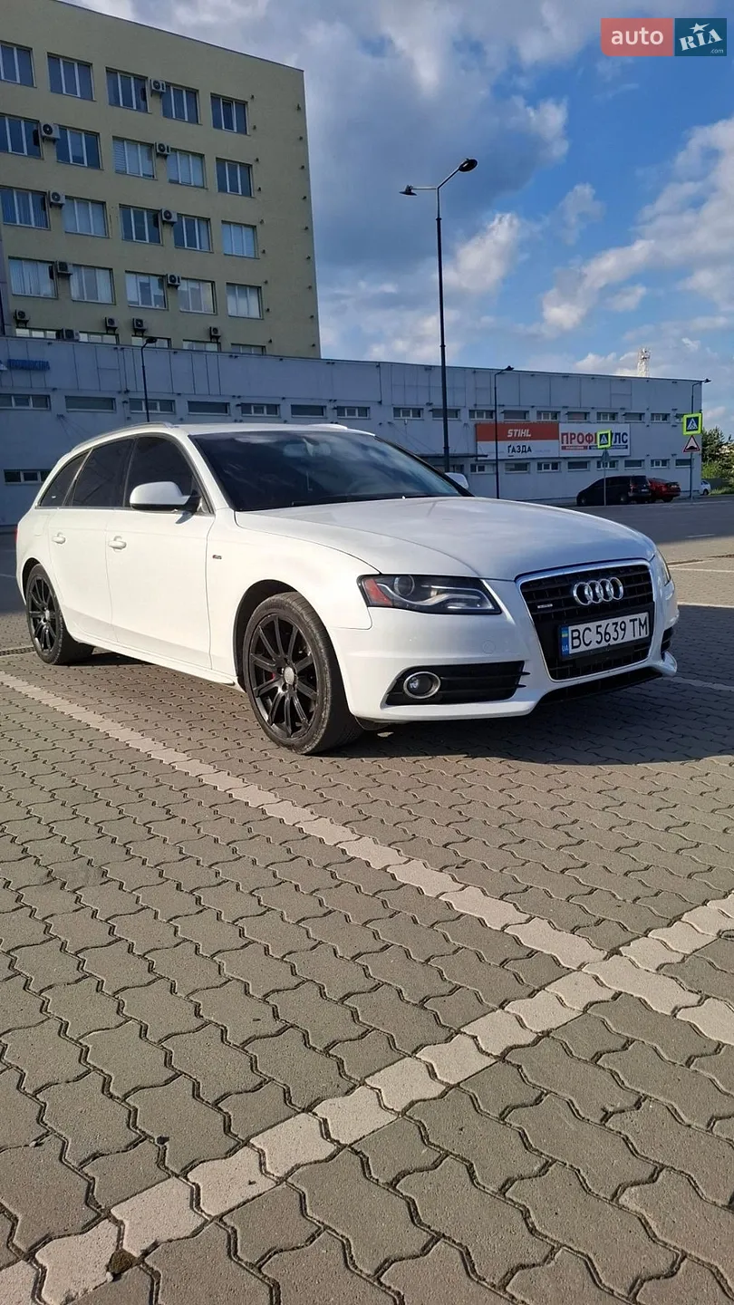 Audi A4, 2012
