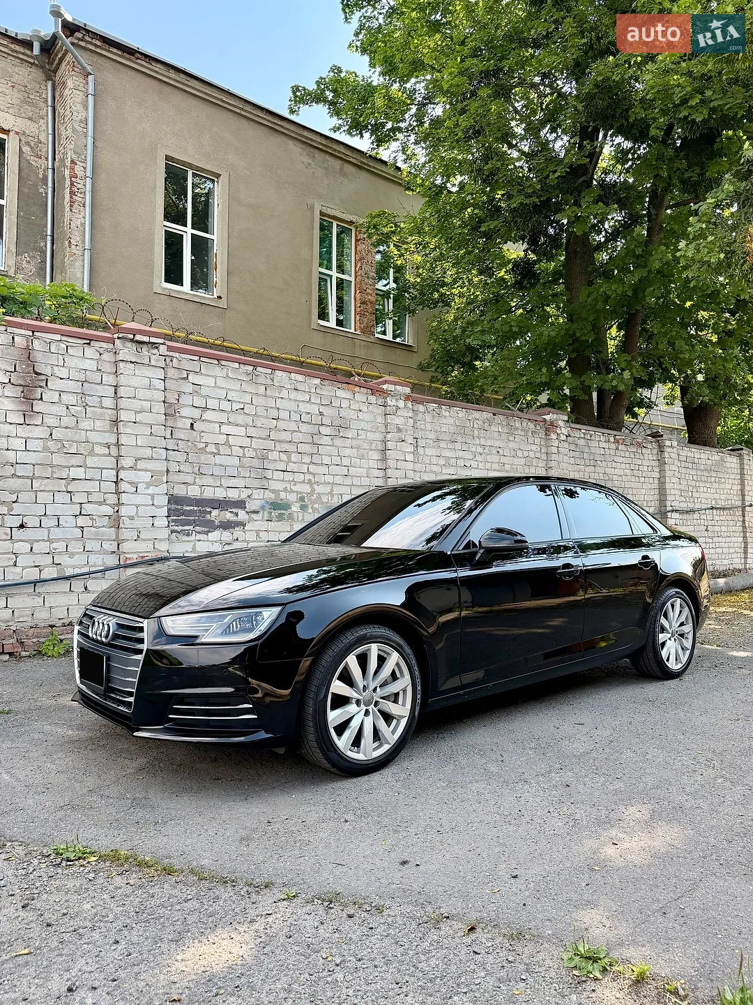 Audi A4, 2015