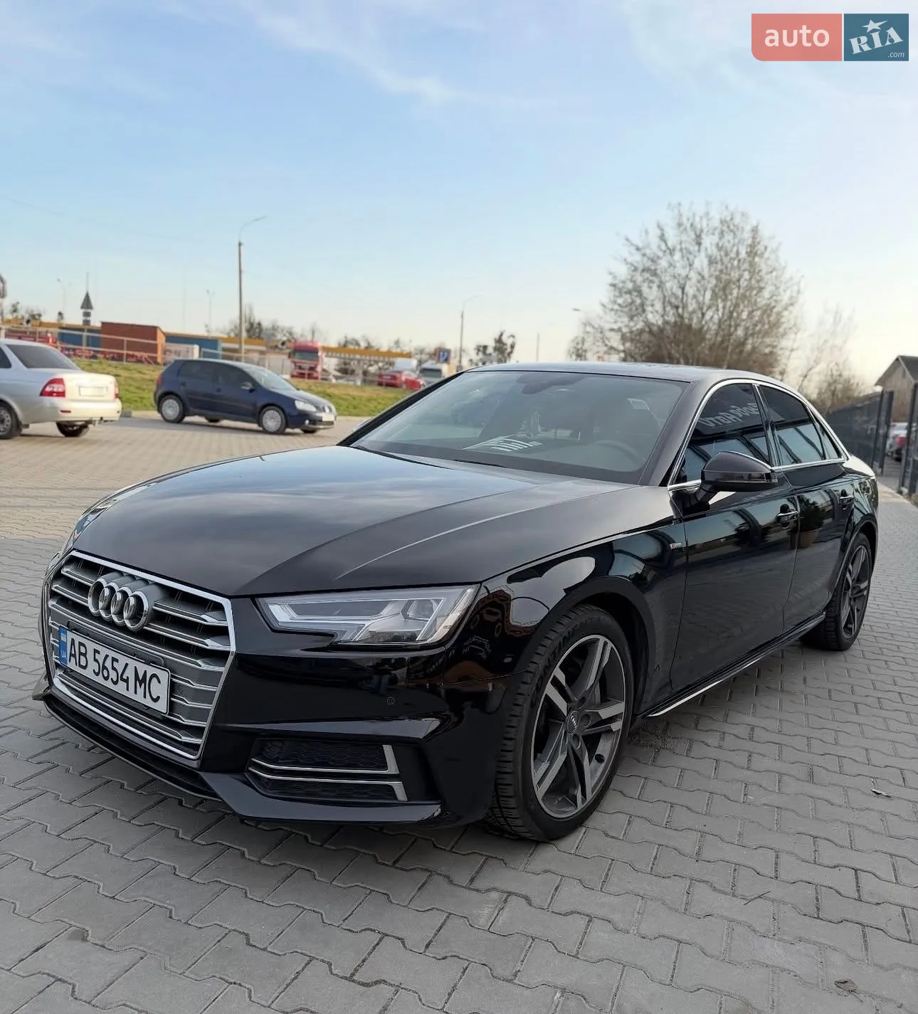 Audi A4, 2016